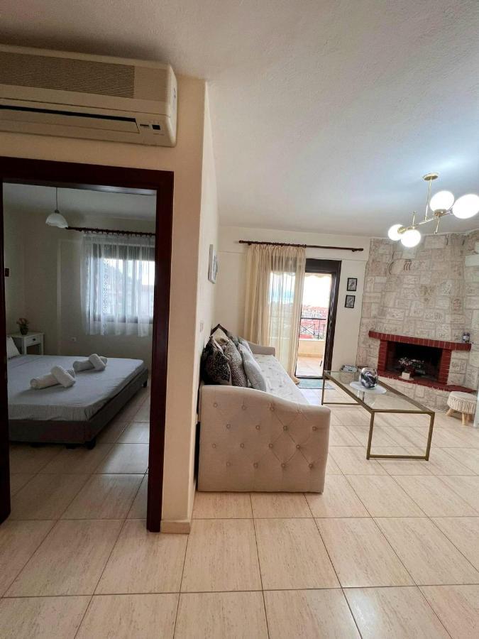 Nice Apartment With Amazing Views Кріопігі Екстер'єр фото